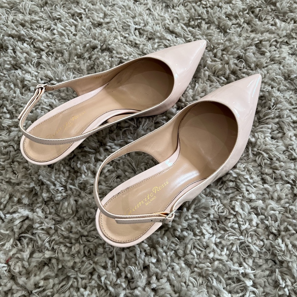 Gianvito Rossi Pointed Toe Patent Slingbacks - EU 40 - 9.5-10 U.S. - Picture 7 of 17